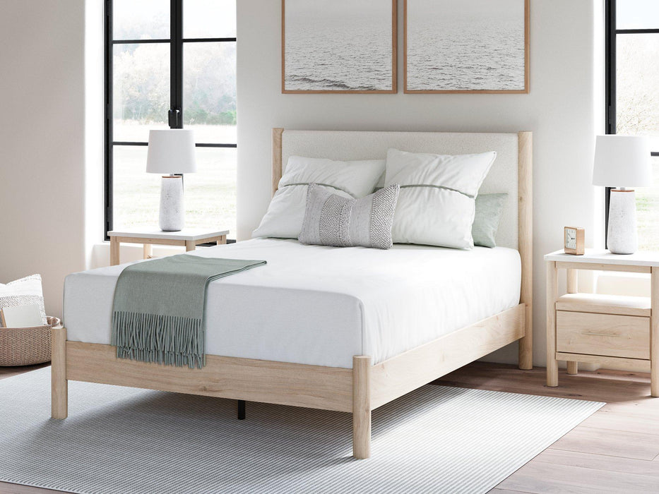 Cadmori Upholstered Bed